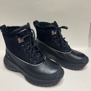 Cole Haan Dark Blue ZeroGrand Flurry Hiker Winter Boots 7.5